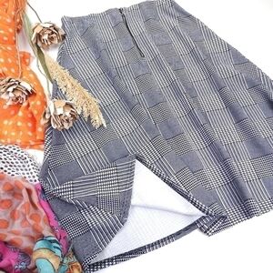 Ana & Rose Black White Plaid Sz L Skirt